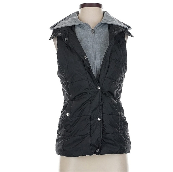 Arizona Jean Co. Black Full Zip Hodded Women's Vest Size M NWOT - Picture 1 of 9